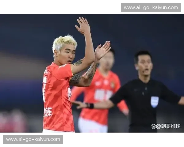 广州恒大vs哥：一场荡气回肠的绿茵史诗，点燃南粤足球的无限激情